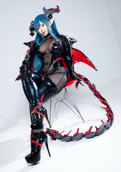 Twitterのコスプレ画像4