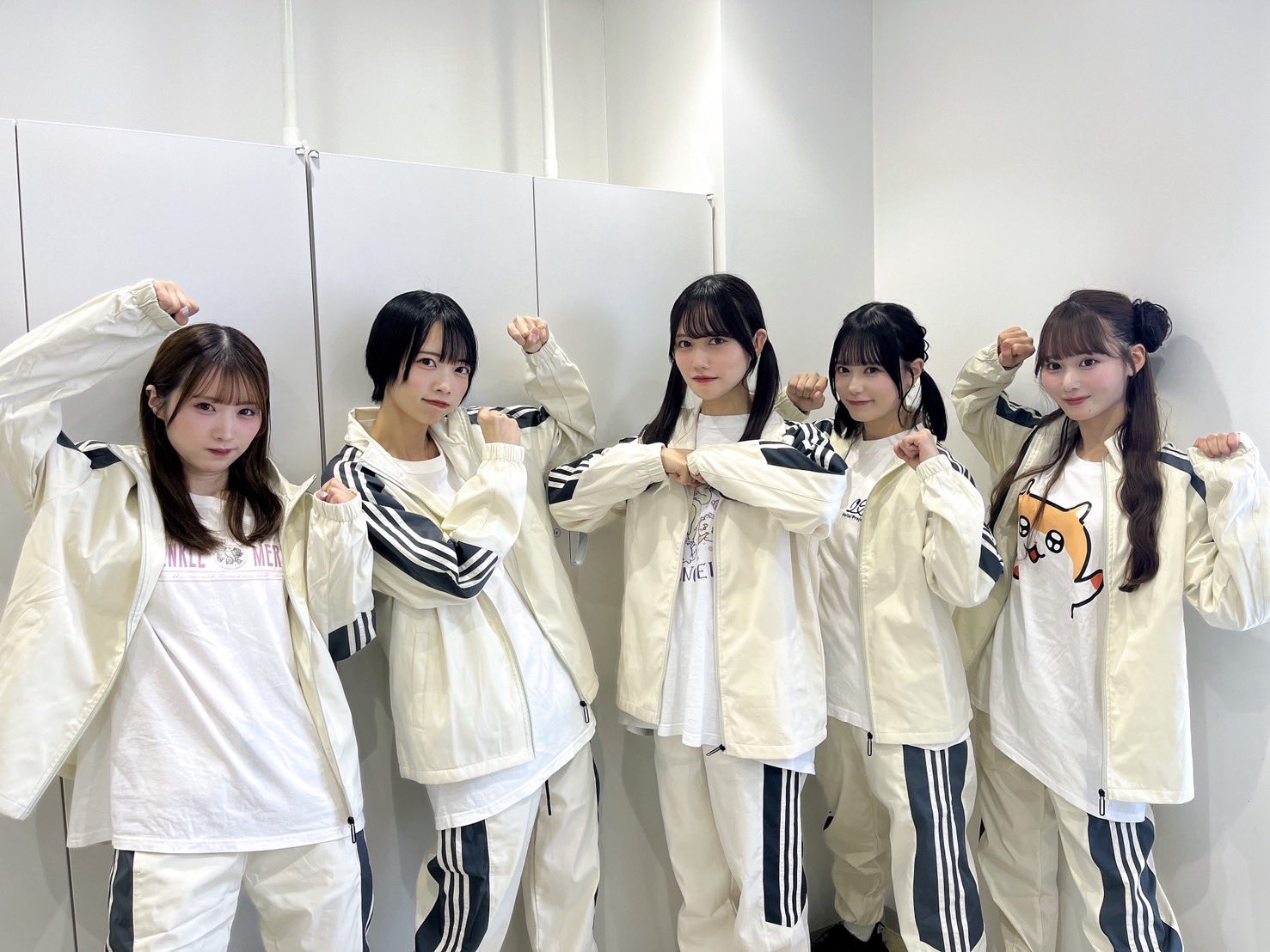 TRENDZ トレカ ウニル EUNIL サイン ポラロイド チェキ 2 SAYMYNAME セマネ カニー サイン入りポラロイド チェキ - メルカリ