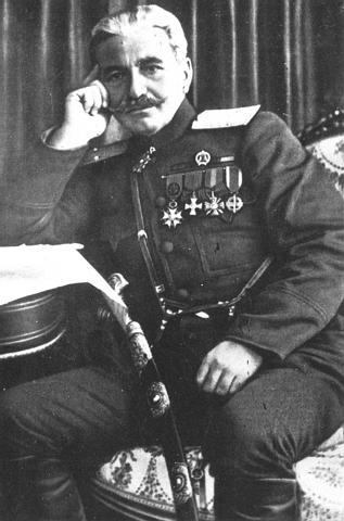 ArmeniaRojava's tweet image. Today 98 years earlier the Commander Andranik Ozanyan died after a life full of resistance and struggle. He was one of the big commanders that defended the Armenian people and in this sense we commemorate him and follow his path.
#AndranikOzanyan
#Armenia
#ArmenianGenocide