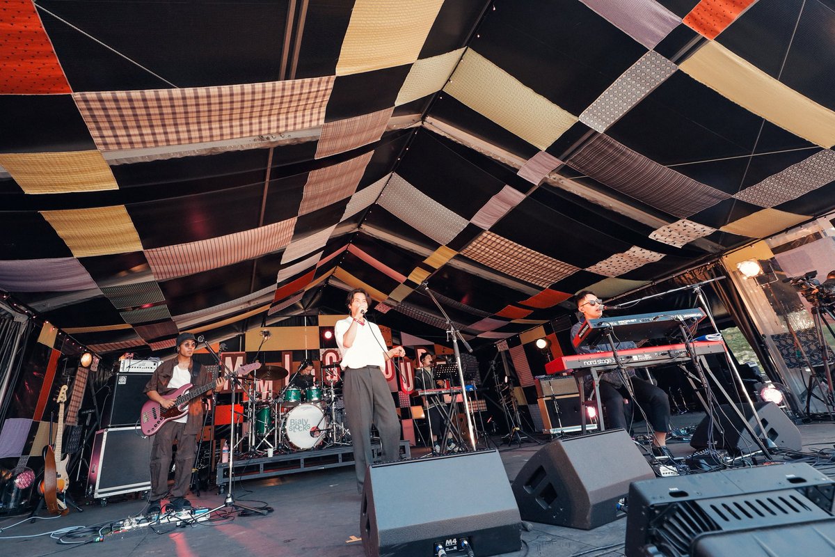 Bialystocks (@bialymusic) / X