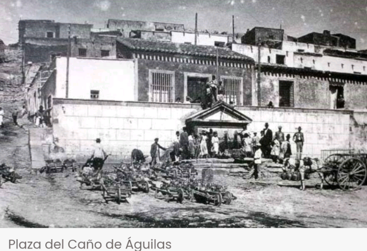 edu_mezcli's tweet photo. @HistoryViews A Águilas también le pasó parecido, se cargaron el casco antiguo, y sobre todo la Plaza del caño, un regalo de Carlos III al pueblo de Águilas, con una placa con dedicatoria del rey, se demolió en los 60 para el edificio de la telefonica 🤦🏾 https://t.co/PyH1mQI7dv