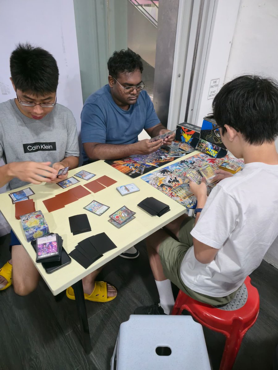 DM Weekly Tourney Concluded!
31/8/2025

Winner: Anthony
Deck: Library Out

Thank you to everyone for participating!!😁😁

#cardboardcollectible
#duelmasters
#dmsgmyid
#tradingcardgame
#tcg 
#デュエマ