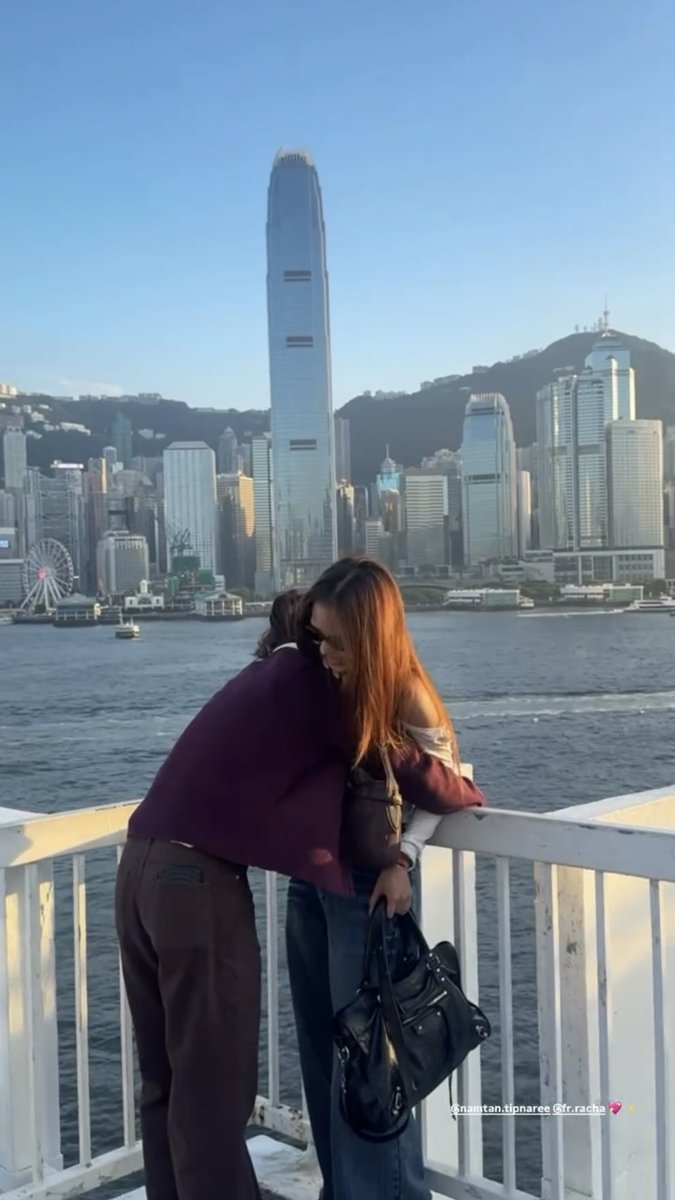 อยากรู้จัง จะมีใครมาเฉลยมั้ย