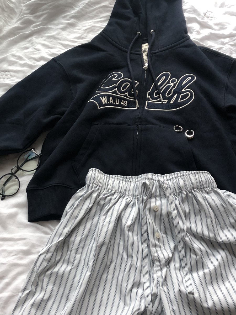 #광고 #RT이벤트
*링크를 통해 리워드를 지급받습니다!

RT추첨 4분께 미쏘 라운드넥 트위드자켓을 드립니다 💌

스파브랜드로 가을 추구미 코디 완성 🤳
지그재그 스파 위크 기념 RT이벤트와 중복쿠폰까지 가지고 왔읍니다.. ✌🏻

스파 위크 동안 오후 6시 선착순 30% 쿠폰 ! + 여기에 미도리가 주는