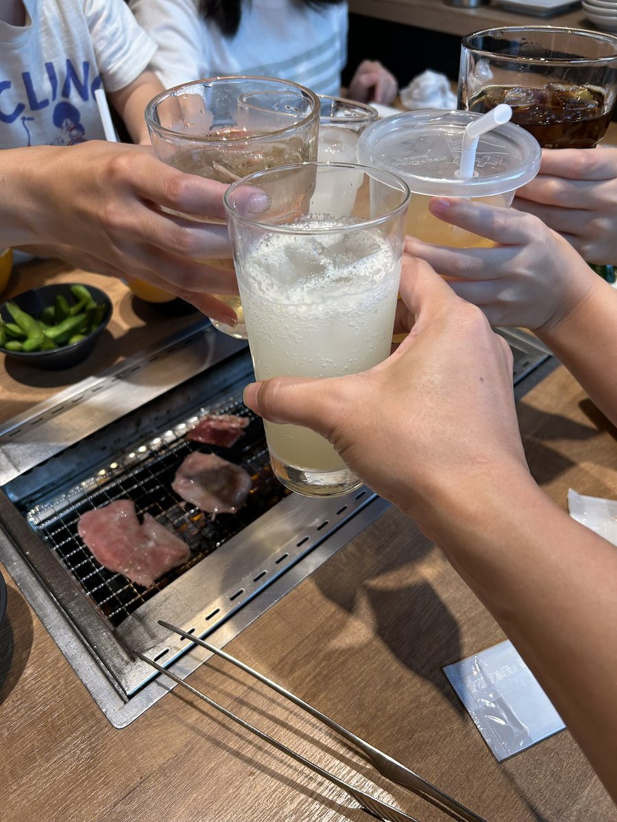 誕生の日ー✨
お祝いの連絡とかプレゼントほんとに嬉しいです☺️
なんと今回の誕生日で３０代最後の１年になるみたい😳
中身は半分もないと思いますが、、まずは楽しんで！！また来年を迎えられるよう精一杯頑張ります！！
これからもよろしくです🐯