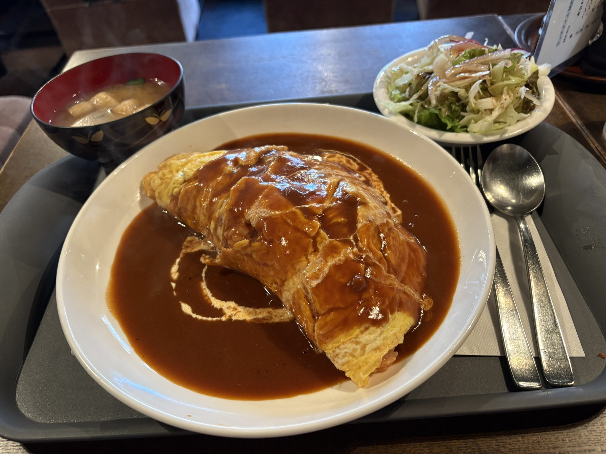 オムライス たいめいけん監修 たんぽぽオムライス風といちごのミルクレープ