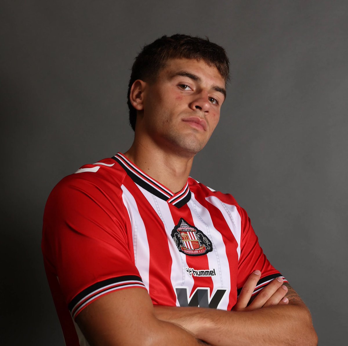 🚨 Chelsea have considered Conrad Harder, another option is to try and cancel Marc Guiu’s loan at Sunderland. (<a href="/Matt_Law_DT/">Matt Law</a>)