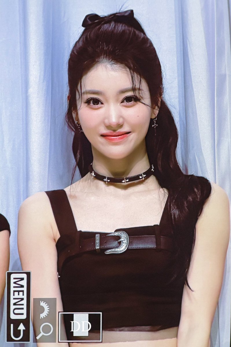 godxiaoting's tweet image. GOD TIER VISUAL DESERVES TO BE ON BILLBOARDS EVERYWHERE