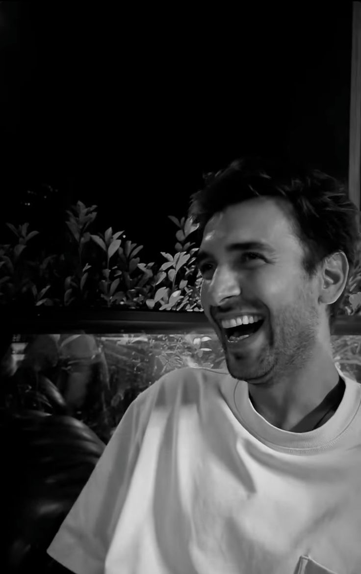 istese hakmardan ciktim bime gidiyorum diye yazardimm