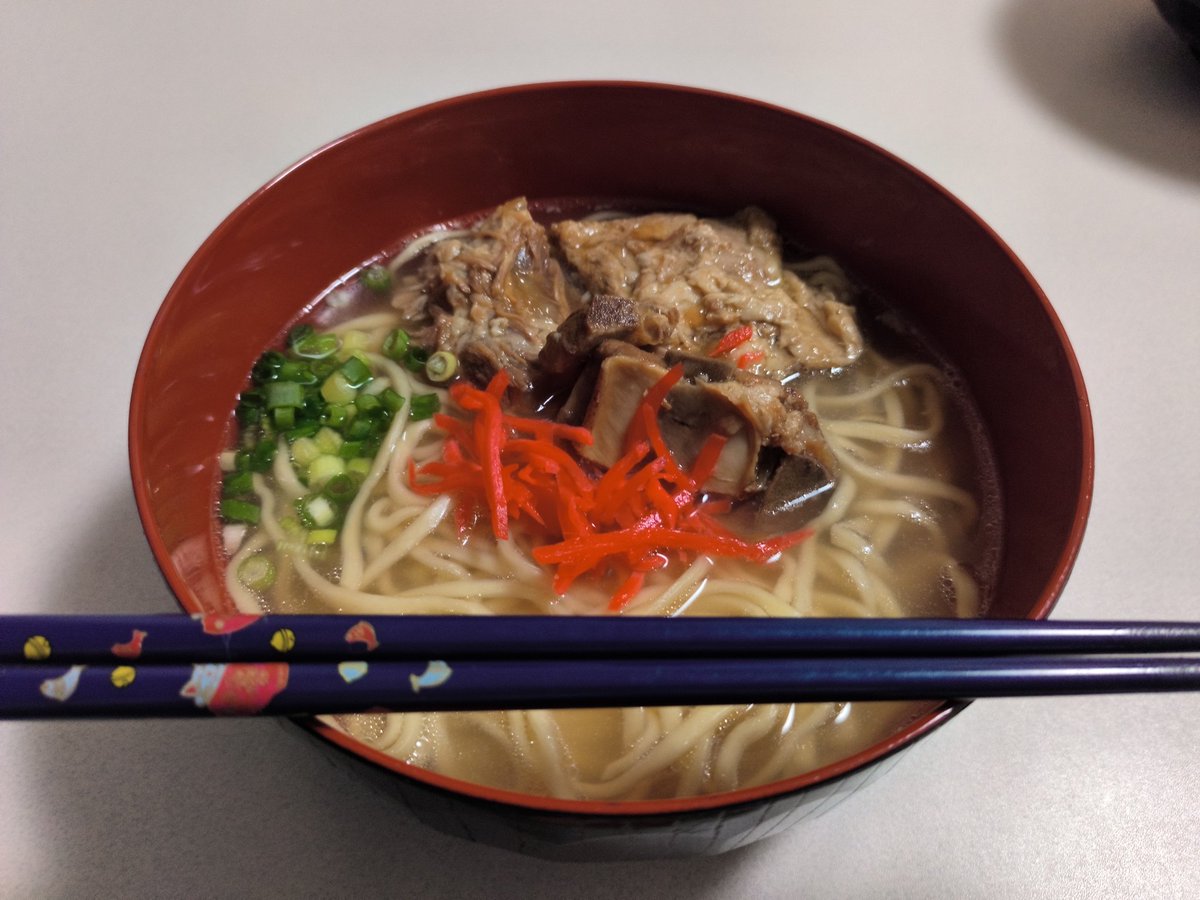 いつもの（那覇空港食堂のソーキそば）