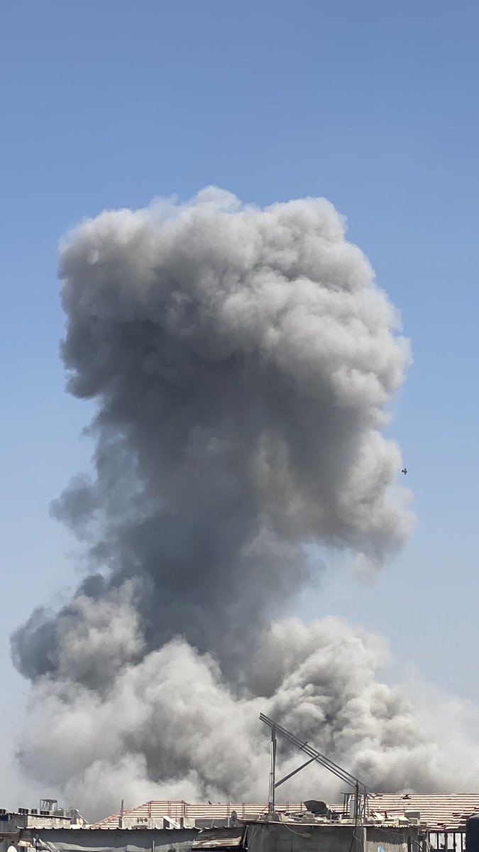 Screamed my heart out 😭
Ya Allah we’re so scared and we still couldn’t find a place to evacuate to !!!!