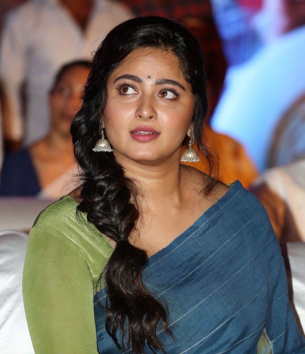 GetsCinema's tweet image. #AnushkaShetty - THE LADY SUPERSTAR - Roar you Can Expect in #Ghaati Film - #Krish at PressMeet.