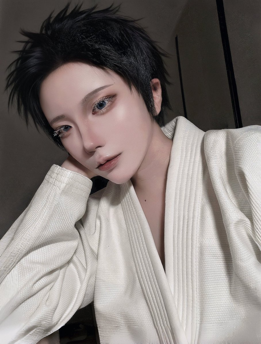 cos / 鬼滅の刃

狛治 ❄️