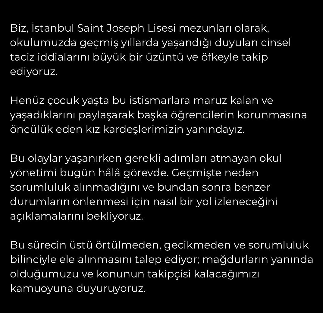 cissterna's tweet image. SJ mezunu olmak yıllarca ayrıcalık diye satıldı ama gördük ki en temel etik konuda dahi berbat bi tutum alınmış.
Bu ifşaları çok ciddiye alıyoruz. Mezunlar olarak bu işin peşindeyiz ve okul yönetiminden bir açıklama bekliyoruz. Başka çocuklar aynı şeyi yaşamasın diye buradayız.