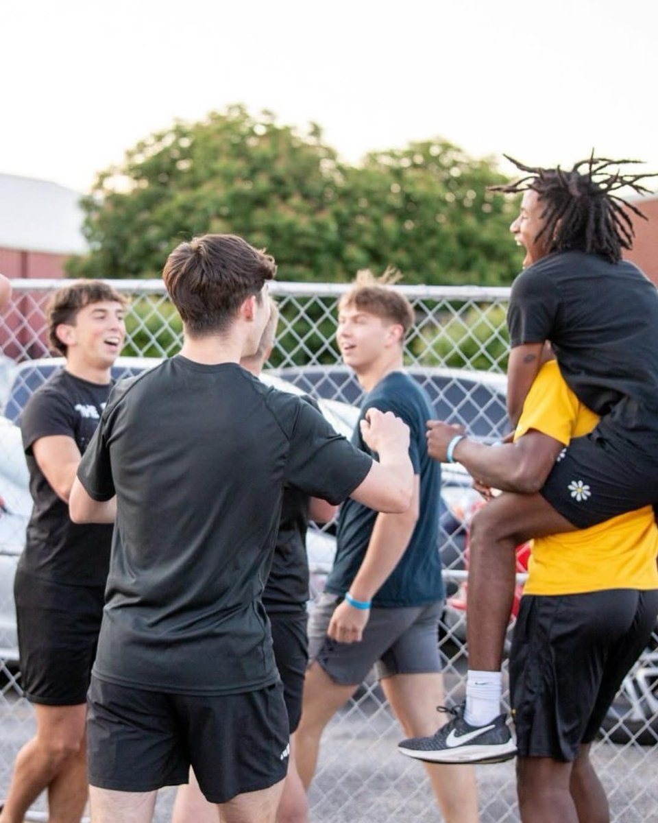 Alpharetta crew ✅ Hickory Flat crew ✅
One church family, all the joy 🙌 Come join us this morning!

📍Alpharetta | 9:30 &amp; 11AM | 44 Academy Street
📍Hickory Flat | 11AM | Dean Rusk Middle School

FirstCity.com/watch