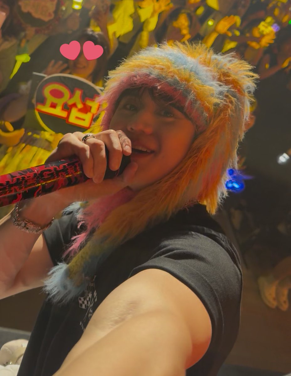 ともち tweet media