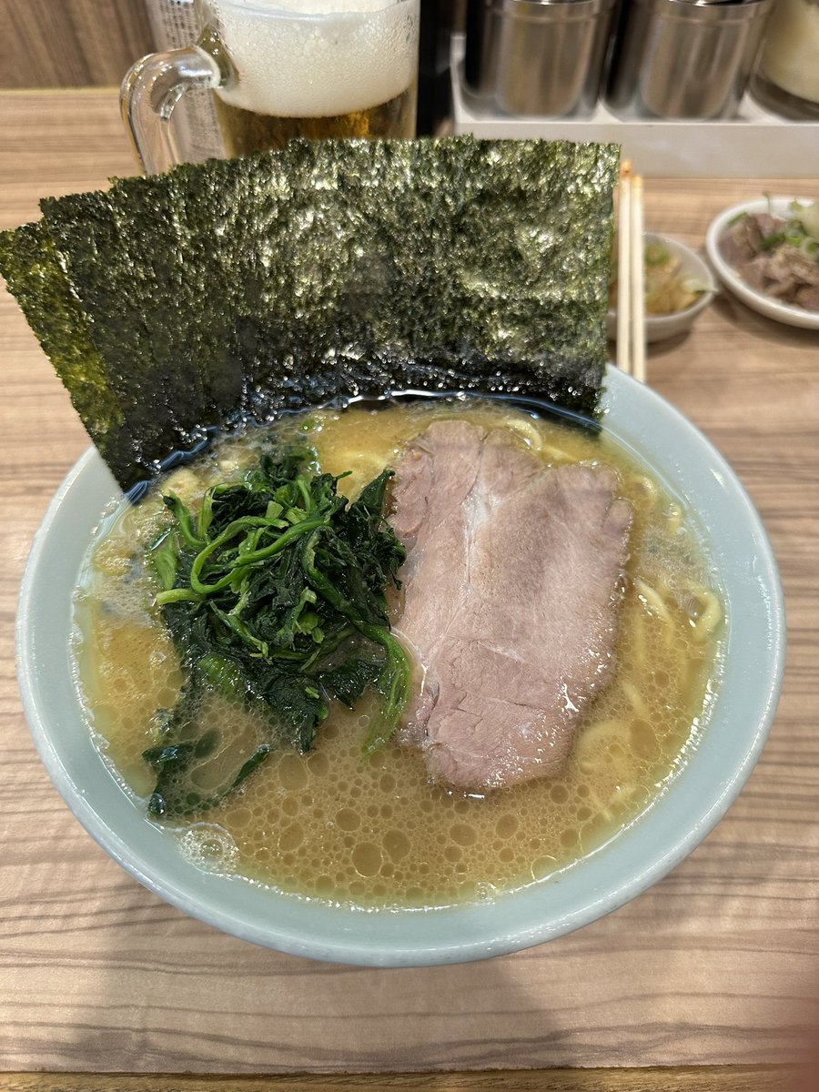 satokick's tweet photo. 週1ラーメン@清水家withムスメ。初めてムスメと行ったので、キッズラーメン頼んだけど、カエシ控えめ出汁感タップリでこれはこれで美味かった。さすが！で、もちろん俺のも美味かったー‼️ #清水家 https://t.co/Qvw0OnNebW