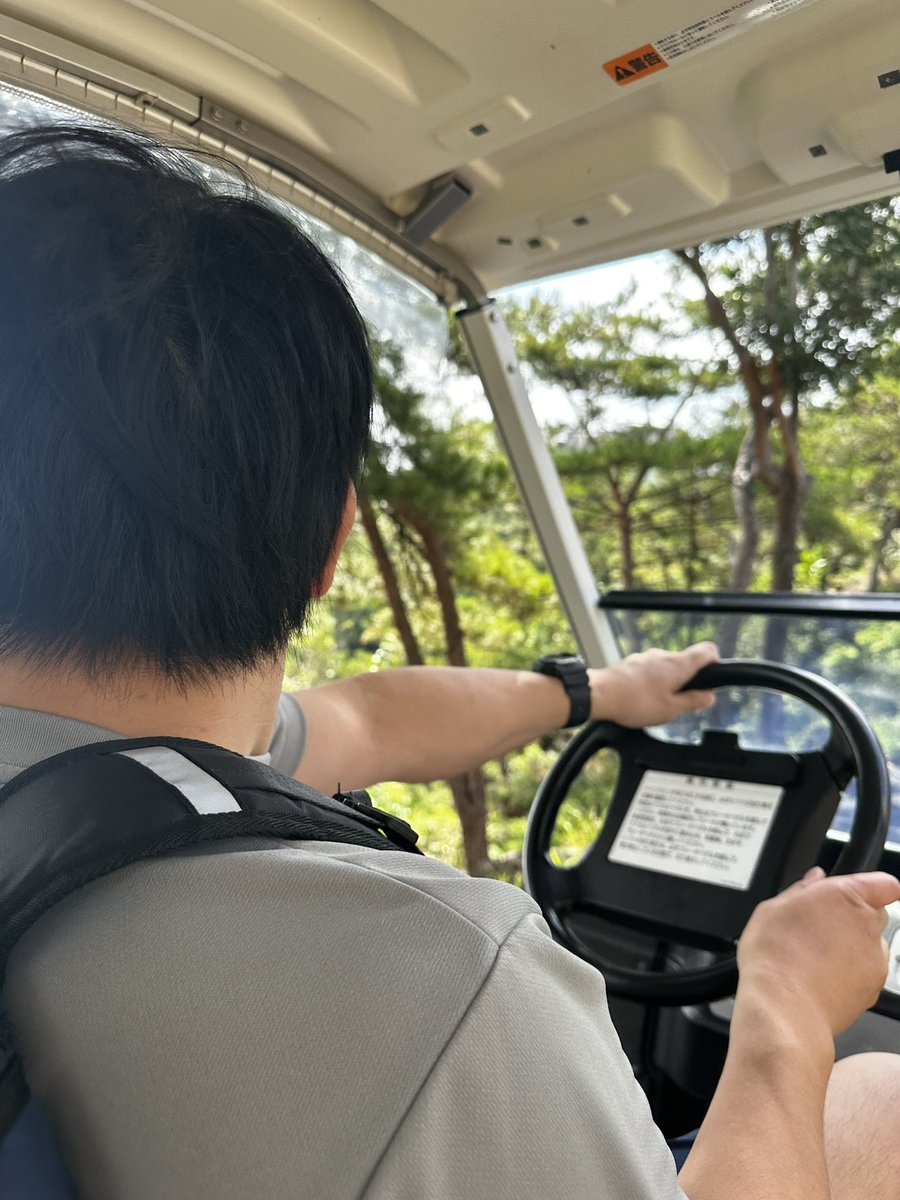 鹿児島のひいじいちゃんに挨拶して来ました。
自然いっぱいでいいところ🙏✨