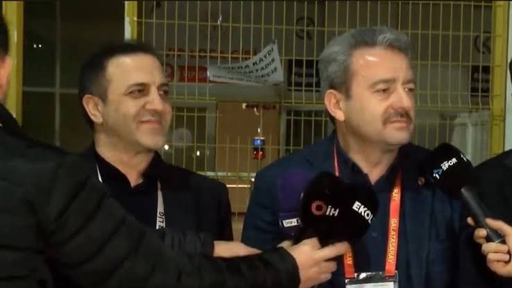 Koskoca Galatasaray şu ikisine kaldı!

Yazık yazık!

Sıfır beceri, sıfır vizyon, sıfır temsil kabiliyeti!

Allah sizi bildiği gibi yapsın! Yüzsüzler!

#abdullahkavukcuistifa #ibrahimhatipoğluistifa #DursunÖzbekİstifa 
#yönetimistifa