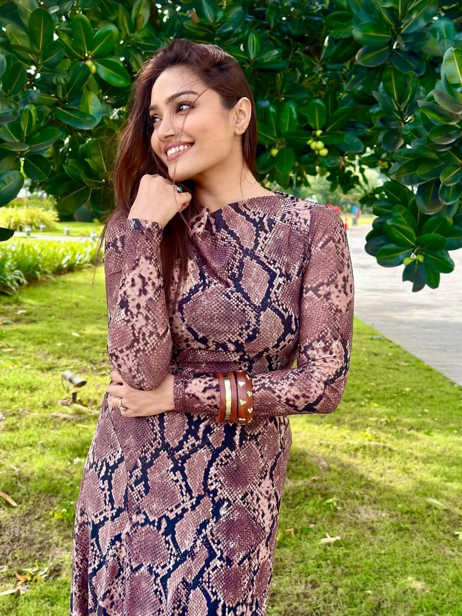 Face News TV (@mathiolirajaa) on Twitter photo Actress #Aishwarya present photoshoot stills!
<a href="/PRO_Priya/">India country Deputy prime minister-priya</a> <a href="/spp_media/">SPP Media Communication</a>
<a href="/FACENEWSTV1/">MATHIOLI CINE NEWS</a> <a href="/thiraideepamgm1/">FACE NEWS TV</a> <a href="/FACENEWSTV50371/">FACE NEWS TV</a> <a href="/ThiraiDeepam/">S.Rajkumar Mathioli</a> Actress #Aishwarya present photoshoot stills!
<a href="/PRO_Priya/">India country Deputy prime minister-priya</a> <a href="/spp_media/">SPP Media Communication</a>
<a href="/FACENEWSTV1/">MATHIOLI CINE NEWS</a> <a href="/thiraideepamgm1/">FACE NEWS TV</a> <a href="/FACENEWSTV50371/">FACE NEWS TV</a> <a href="/ThiraiDeepam/">S.Rajkumar Mathioli</a>
