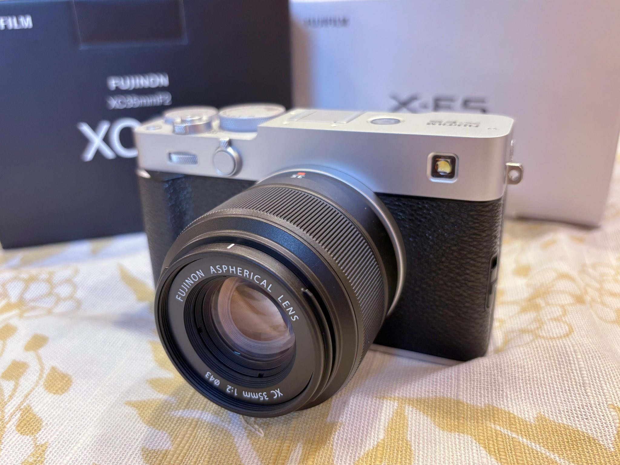 フィルムカメラ Sakuma フジフィルム X half ハーフカメラの楽しさをデジタルで