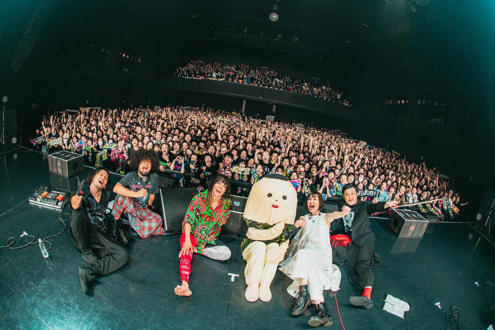 【大特価/50%OFF】バックドロップシンデレラ CD4枚+DVD3枚 大特価/50%OFF】バックドロップシンデレラ CD4枚+DVD3枚 Eiichi