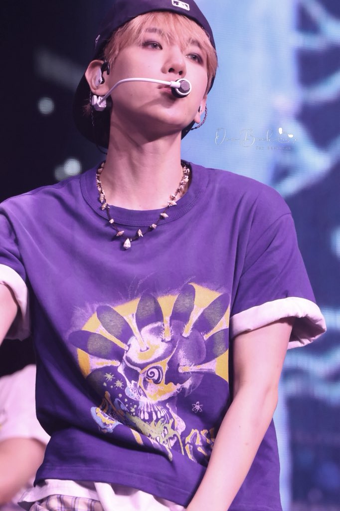 250831 <Reverie> in 🇲🇴 

청춘 소년

<a href="/B_hundred_Hyun/">Baekhyun_EXO</a> 
#BAEKHYUN  #백현 #ベッキョン #伯贤