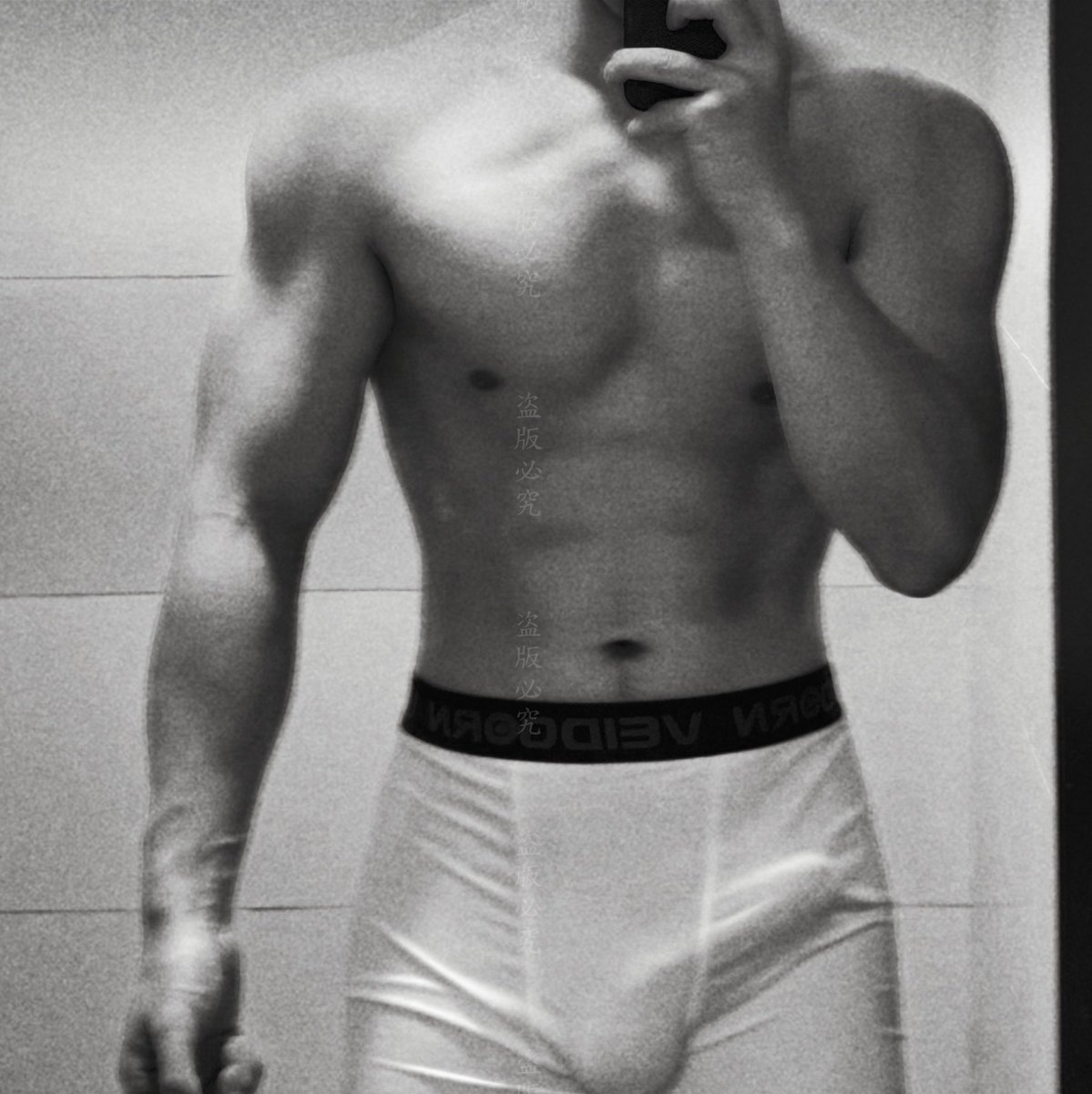 一点樊 tweet media