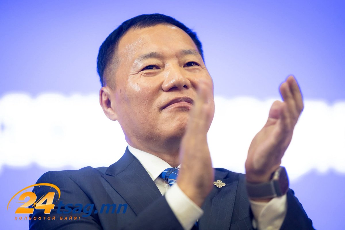 Ардчилсан намын  даргаар  сонгогдсон О.Цогтгэрэл танд  баяр хүргэж, нийт Ардчилсан намын гишүүд та бүхэндээ ажил хөдөлмөрийн өндөр амжилт хүсье.
