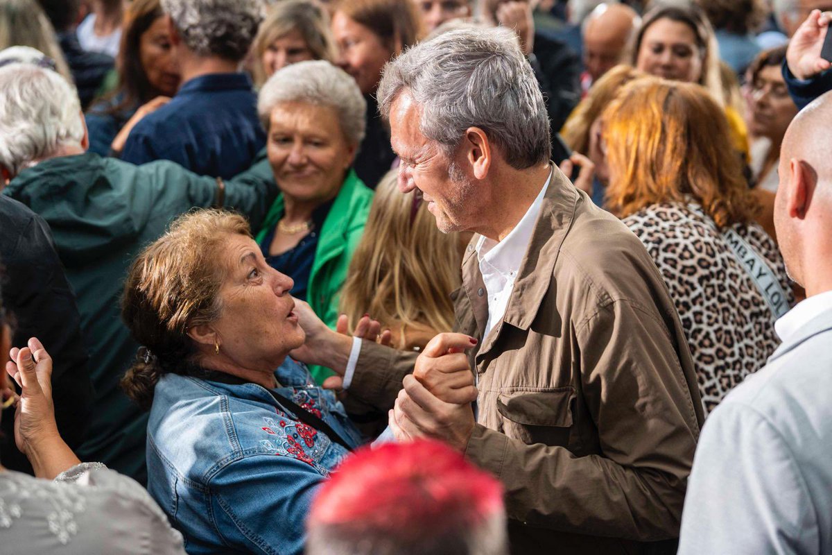 AlfonsoRuedaGal's tweet photo. Hoxe estivemos en Cerdedo Cotobade e demostramos que en Galicia, fronte ás crises, non vale o ruído: vale dar solucións. Ese é o noso compromiso e o que a xente merece https://t.co/E3WXPUvOeJ