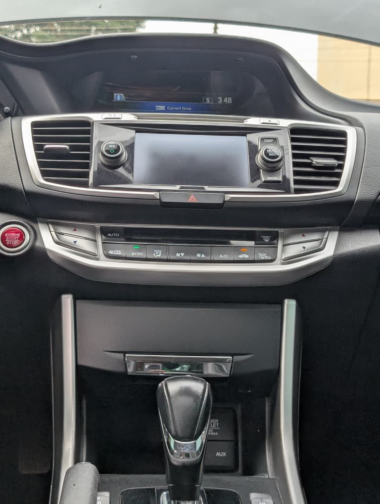 ElTeezy1's tweet photo. Sunday deals
Model: Honda Accord(Used)
Year: 2014
Shipped in: 2024(few months used) custom fully cleared
Engine capacity: V6
Price: 12.5M
Location: Agege 
Everything is Intact.
Dm for more details https://t.co/ZBVgyQqmYi
