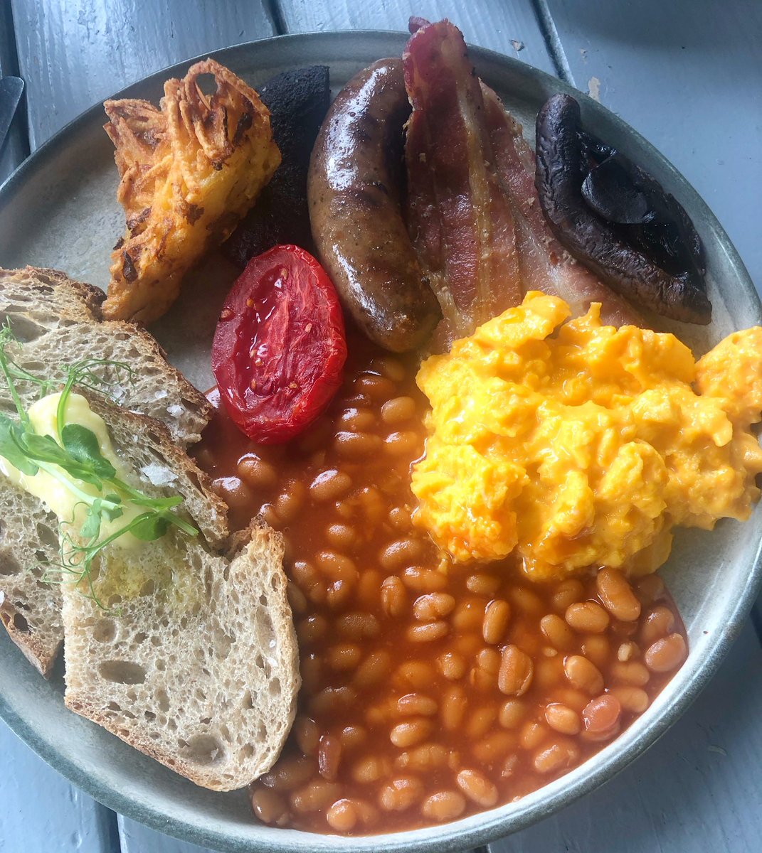 thecooktwit's tweet photo. As good as it gets #fullenglish at @CoalandCotton #Boothstown https://t.co/e9LGwojAJw