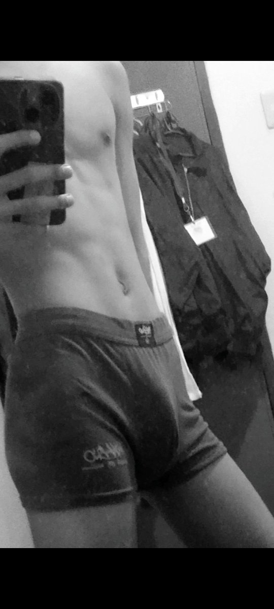 justIn_CaseU's tweet photo. body's getting colder https://t.co/7CHQ3J57ch