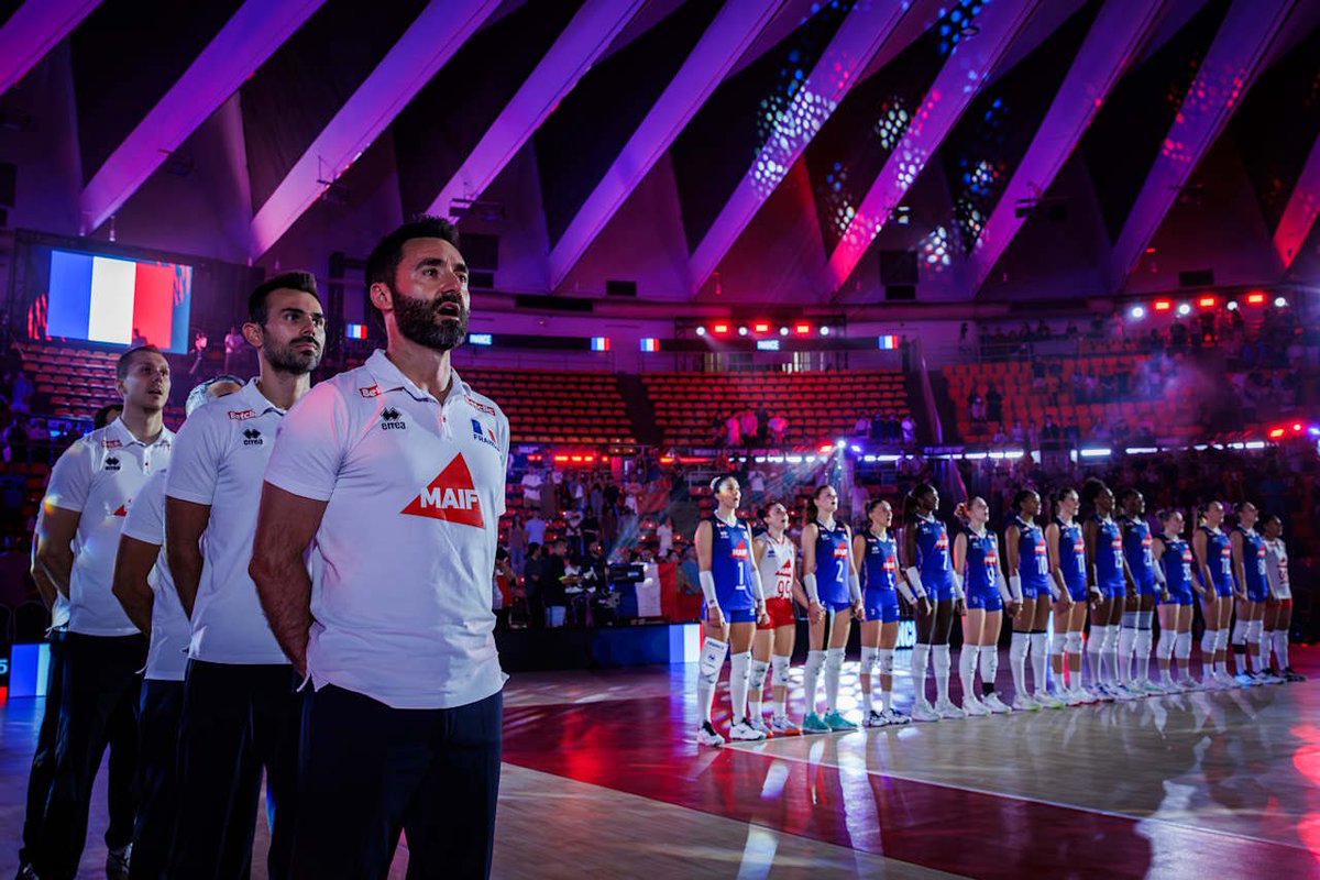 💥 FRANSA ÇEYREK FİNALDE!!!

Kadınlar Dünya Şampiyonası
Çin 🇨🇳 1 - 3 Fransa 🇫🇷 
(20-25) (25-27) (25-22) (20-25)

🔝
Yuanyuan Wang 1️⃣5️⃣ sayı 
Helena Cazaute 2️⃣2️⃣ sayı 
#WWCH2025