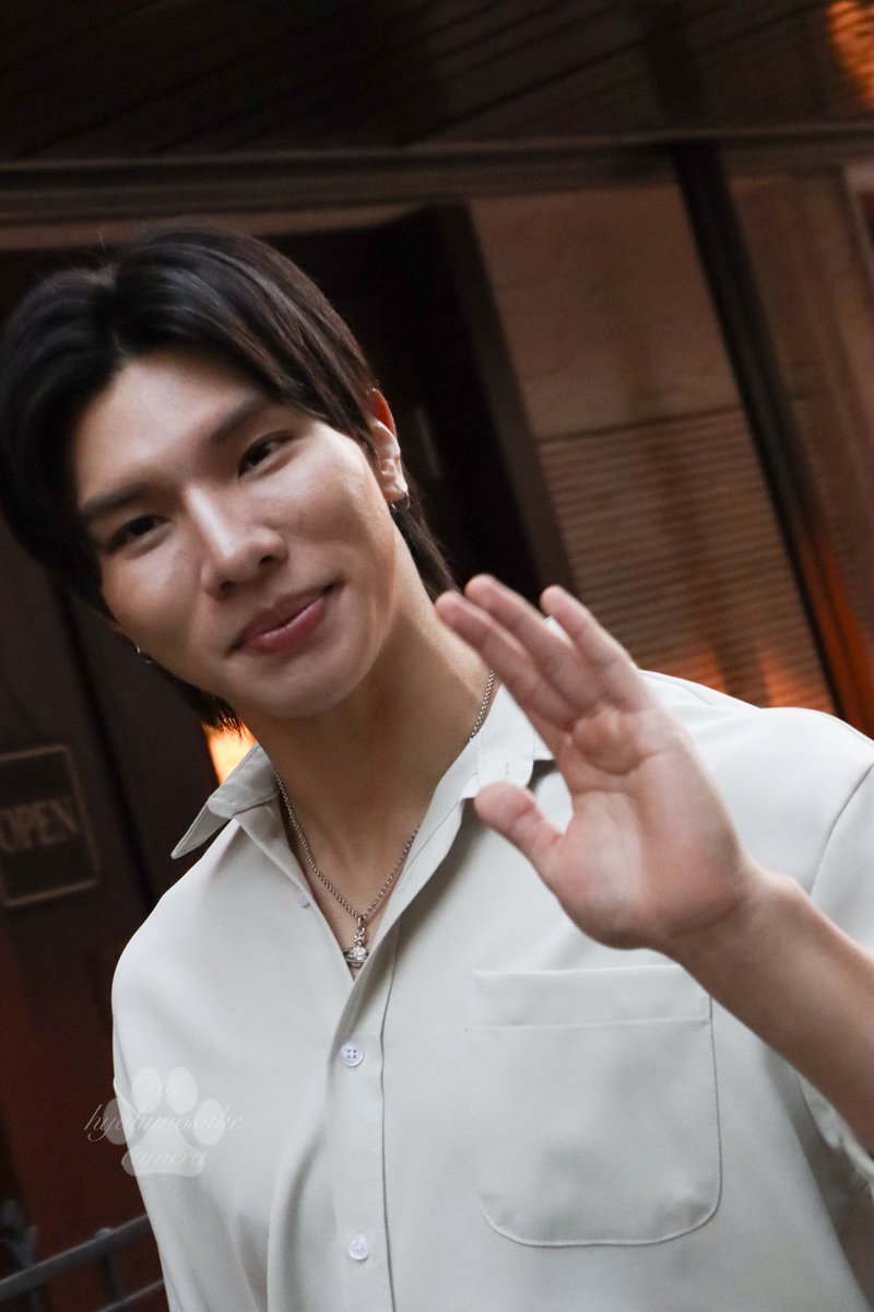 めっちゃ近く来てくれた💕

 #Longlee