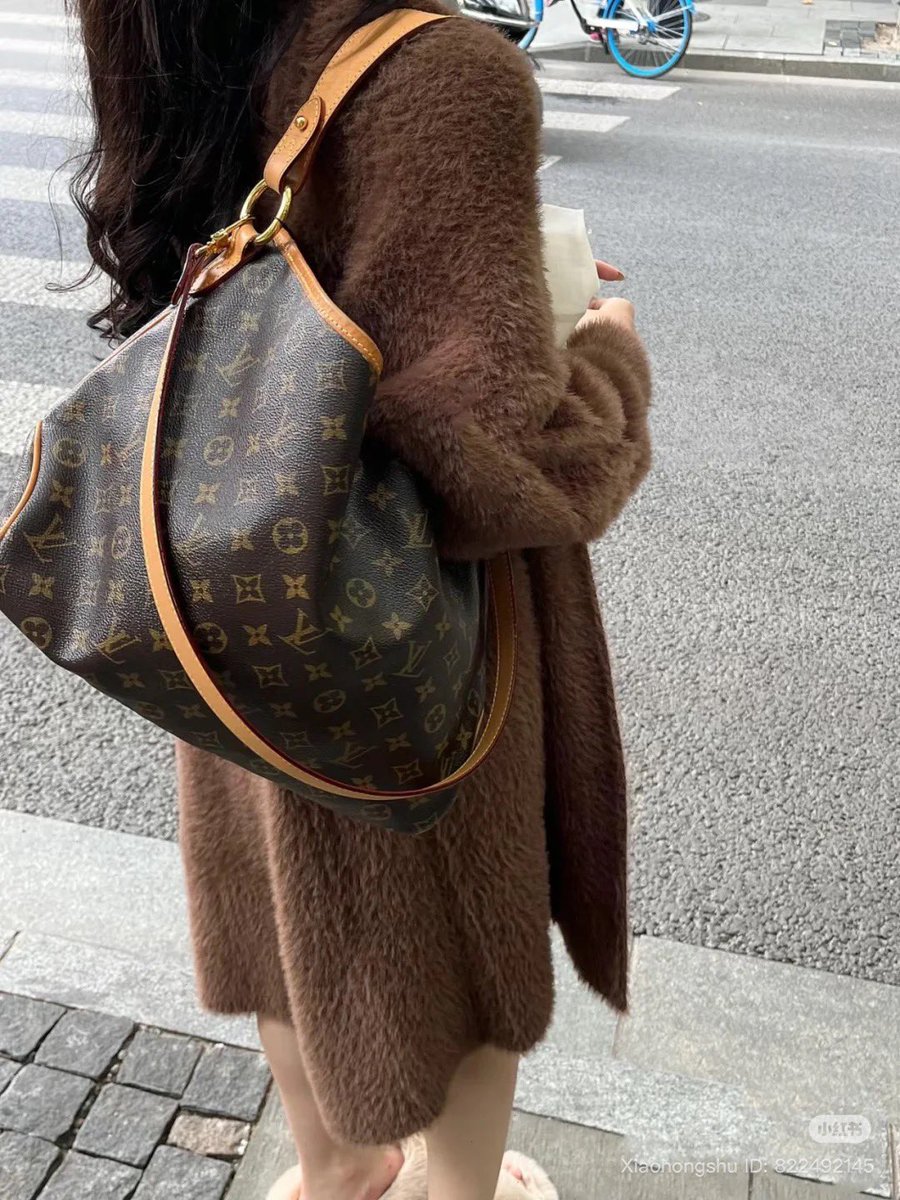 ohimgx's tweet photo. Lv 17,900

#พร้อมส่ง #ส่งต่อกระเป๋า #ส่งต่อกระเป๋าแบรนด์เนม #ส่งต่อแบรนด์เนม #แบรนด์เนมมือสอง https://t.co/KH6B4qCNff