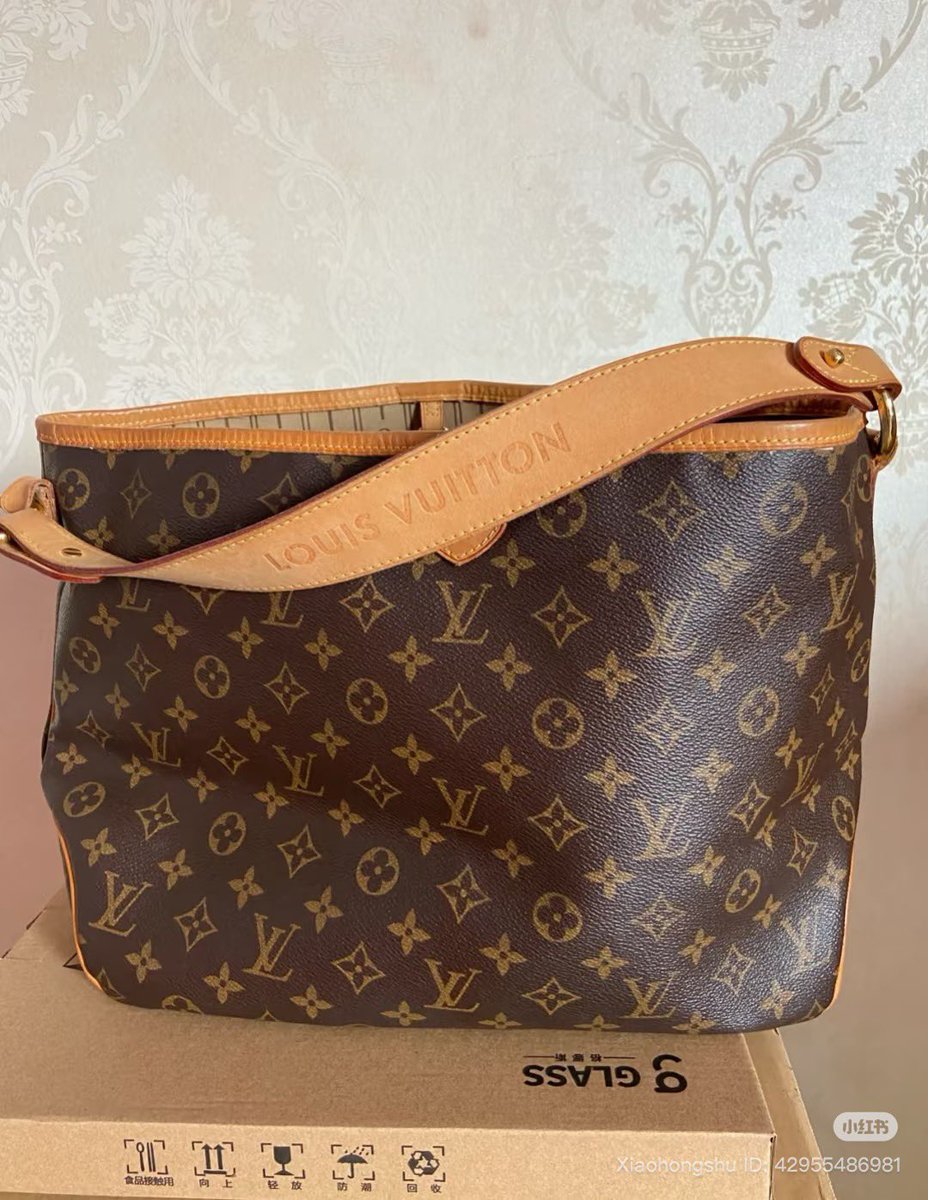 ohimgx's tweet photo. Lv 17,900

#พร้อมส่ง #ส่งต่อกระเป๋า #ส่งต่อกระเป๋าแบรนด์เนม #ส่งต่อแบรนด์เนม #แบรนด์เนมมือสอง https://t.co/KH6B4qCNff