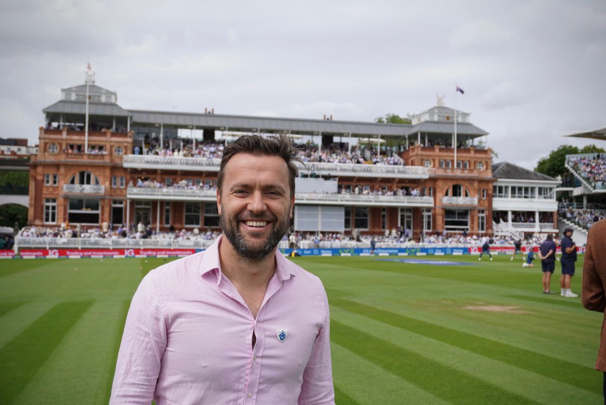 Tim Peach tweet media