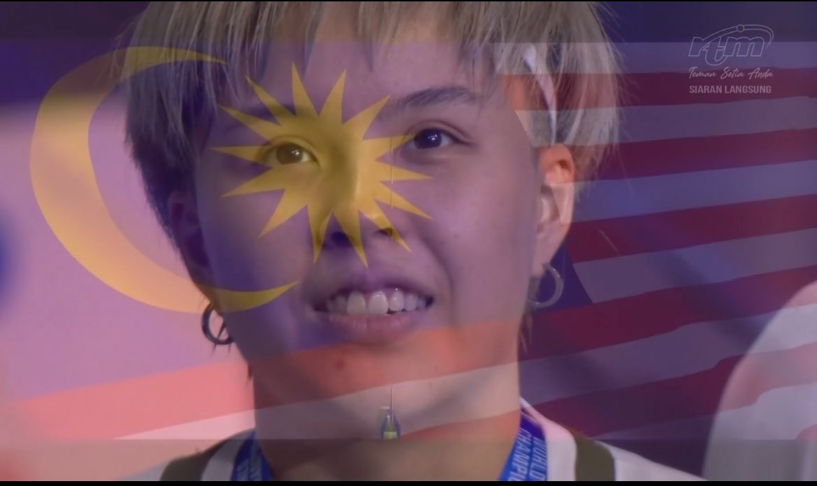 seyrawinter's tweet photo. dont touch me im crying. this is one of the best gift for the country to top it on it happens on independence day 😭🙏🏻 

Thank you Chen Tangjie Toh Eewei for fighting this hard https://t.co/DpQJl1JjvT