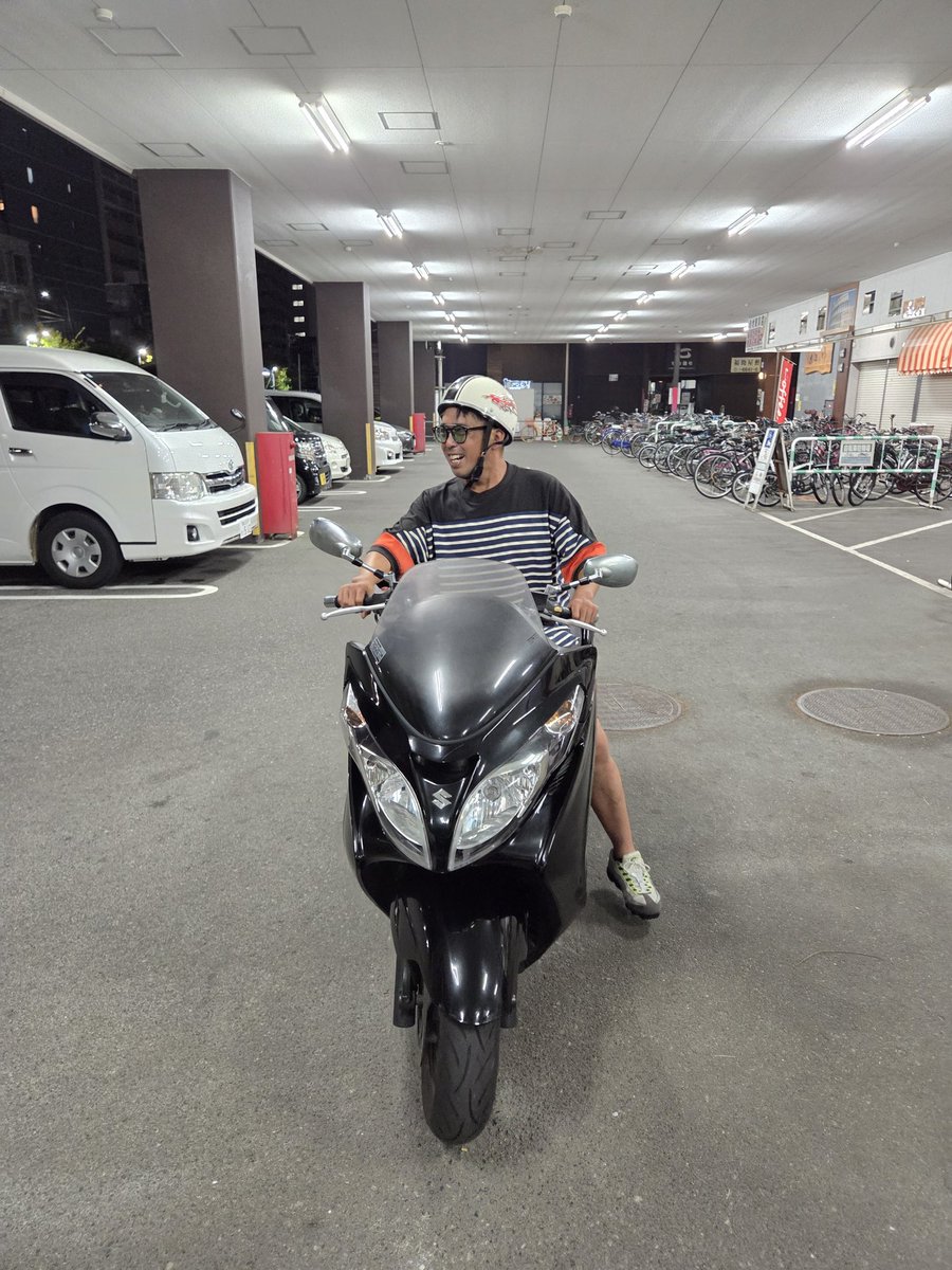 帰宅するナニワの漢