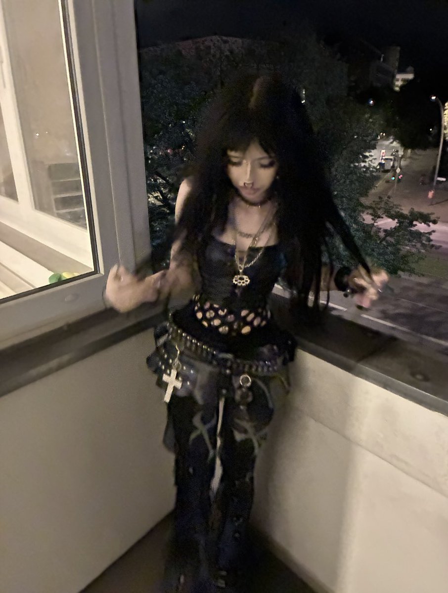emowithoutemoo's tweet photo. https://t.co/djzAOM4688