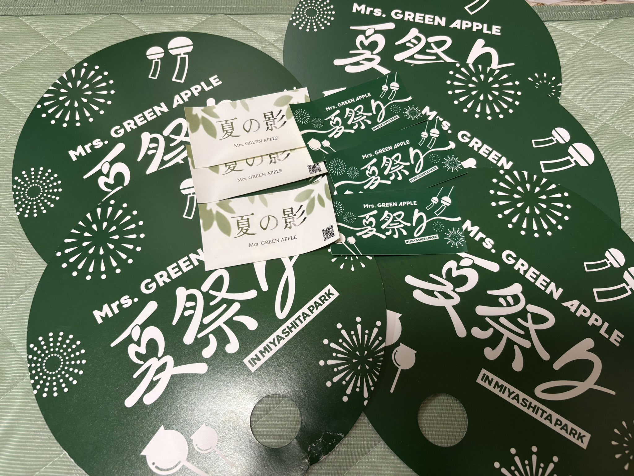 Mrs. GREEN APPLE 夏祭り うちわ ヨーヨー ステッカー ミセス