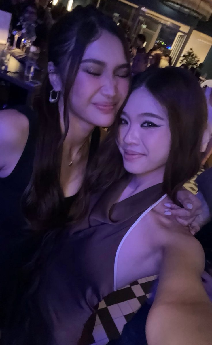 𝕣𝕚𝕫 tweet media