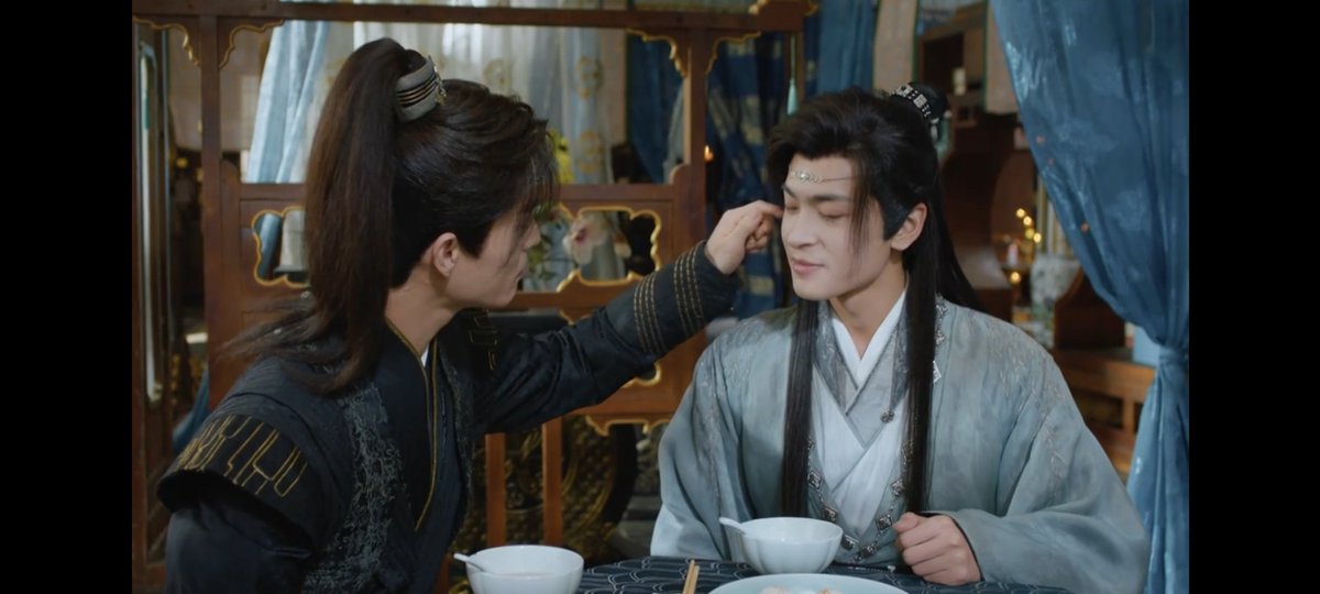 gukki_DalYeo's tweet photo. I wanted to see more of it 😭😭😭😭 – they're so cute! 🎀♥️🎀❤️

The upcoming episodes will be heart-wrenching, and these moments are our only escape from angst.

{ #killtolove #ZiShu #ZhangZheXu #MiJin #紫陌红尘 #killtoloveEp8
#killtolovEp7 } https://t.co/e857Xj2Atv