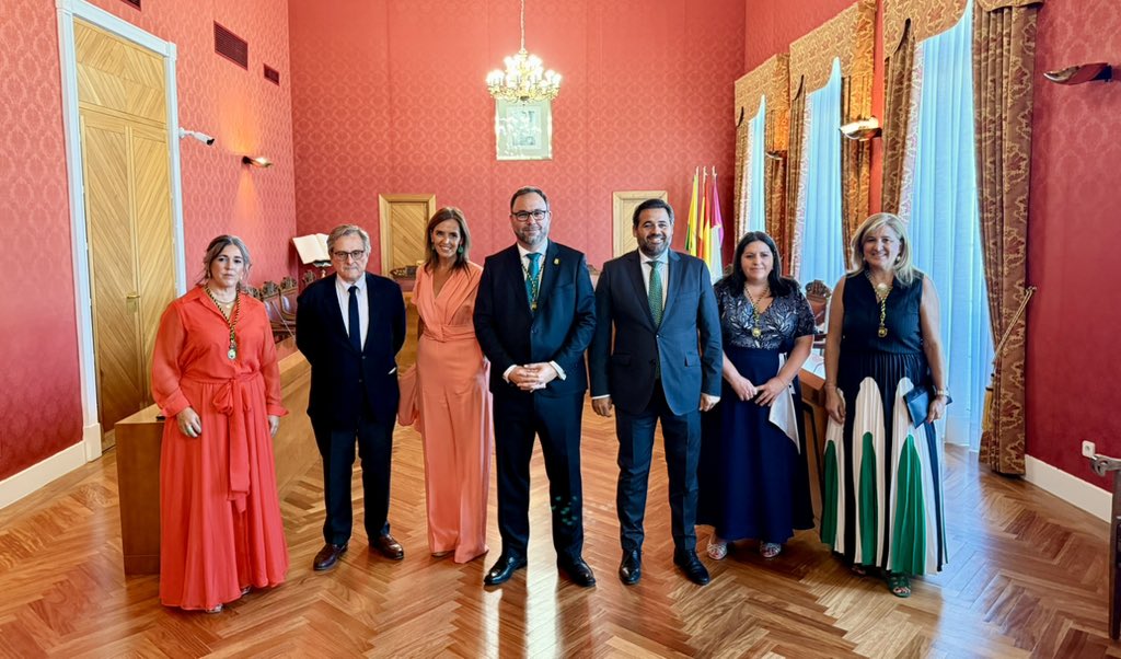 La Fiesta de las Letras de Tomelloso es cultura y reconocimiento al talento, y este año Francisco Marhuenda puso el broche como mantenedor con una defensa del periodismo riguroso y honesto.

Porque sin cultura y sin verdad no hay libertad ni futuro.