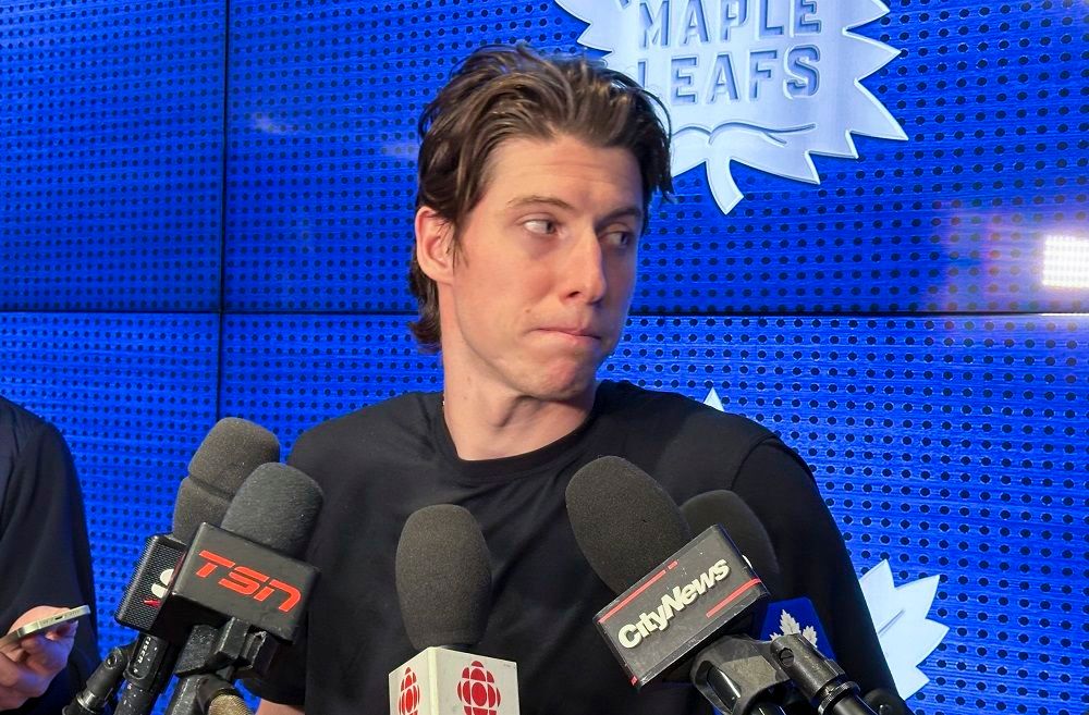 SIMMONS SAYS: Don't buy into Mitch Marner's spin on why he left Maple Leafs torontosun.com/sports/hockey/…