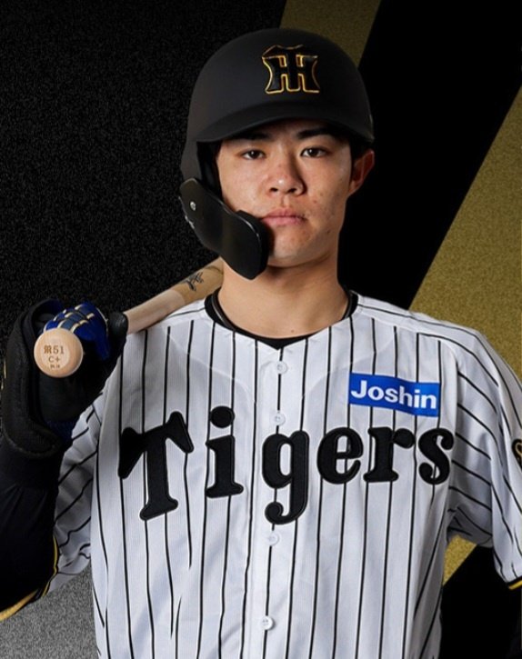 阪神タイガース　創設90周年　記念フィギュア 2体セット 藤川球児　中野拓夢 阪神タイガース創設90周年記念フィギュア 2体セット 藤川球児
