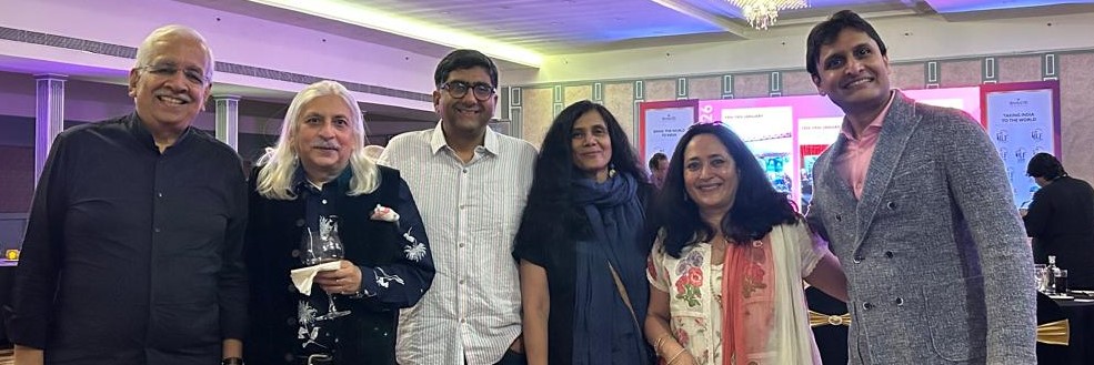 Shinie Antony (@shinieantony) on Twitter photo Festival time!
<a href="/BlrLitFest/">Bangalore Lit Fest</a> <a href="/SanjoyRoyTWA/">Sanjoy K Roy</a> #SadhanaRao #ArnavRao #PrateetiBallal <a href="/lalithalakshmi1/">lakshmi</a> Festival time!
<a href="/BlrLitFest/">Bangalore Lit Fest</a> <a href="/SanjoyRoyTWA/">Sanjoy K Roy</a> #SadhanaRao #ArnavRao #PrateetiBallal <a href="/lalithalakshmi1/">lakshmi</a>