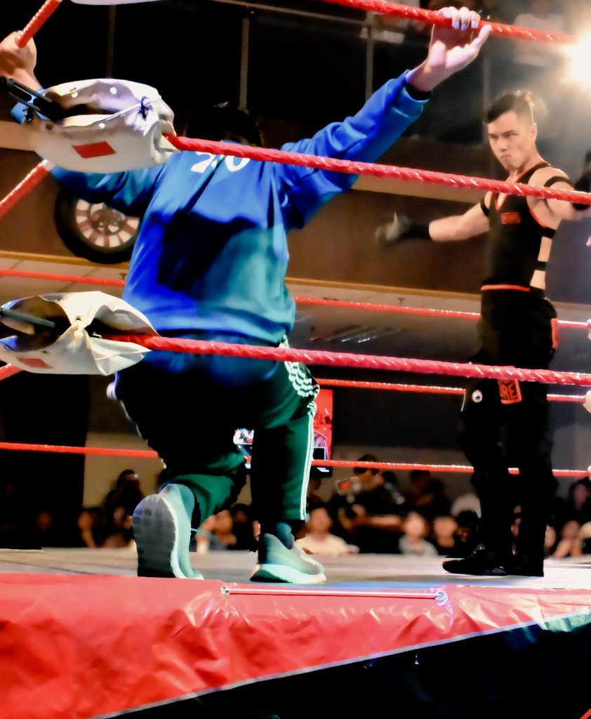 How it started, and how it's going....

The only constant is change......

#SPW 
#SgProWrestling