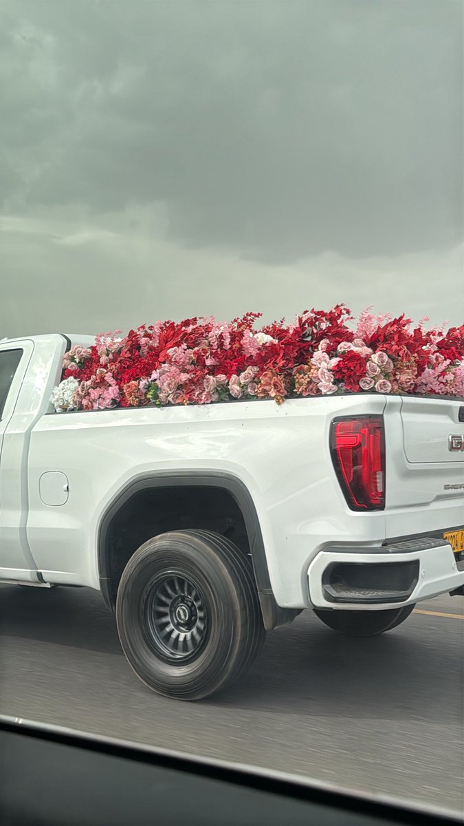 Photo by : insta _ ix.9l

#GMC